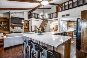 Lakefront Home w Dock + 2 Cozy Decks Views